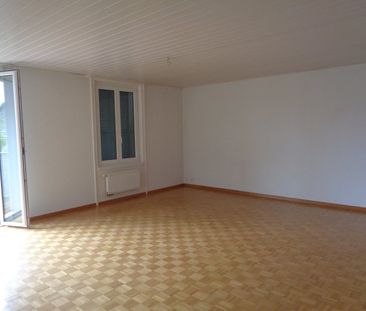 Appartement situé entre la gare CFF et le centre-ville. - Photo 1