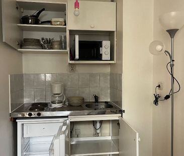 Location Appartement 1 pièce 16m² - Photo 1