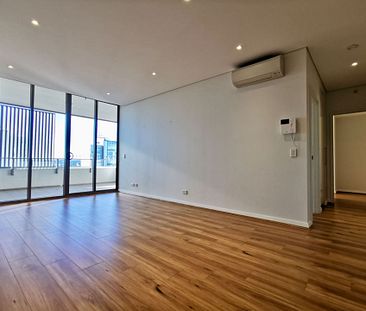 City View 2 Bedroom Apartment for Rent in Burwood Prime Location - Photo 1