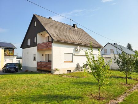 Neuwertige teilmöblierte Dachgeschosswohnung in Nentershausen mit Balkon! - Photo 5