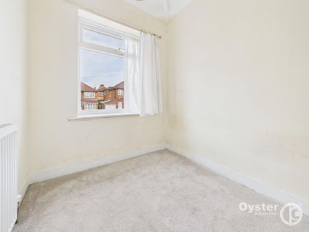 4 bedroom semi-detached house to rent - Photo 4