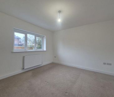3 bedroom detached house to rent - Photo 6