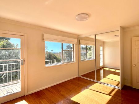 Deposit Taken for $990 per week - Photo 2