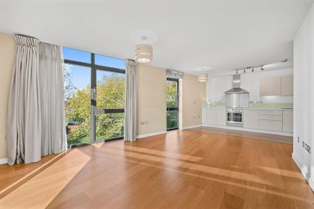 2 bedroom flat to rent - Photo 4