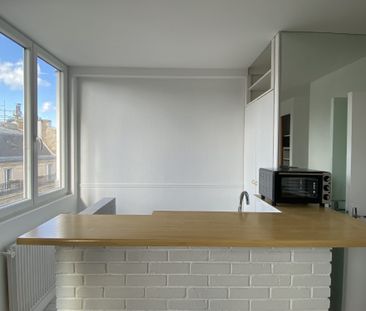 Location Appartement 1 pièce 24m² PARIS 8ème - Photo 5
