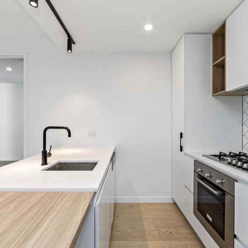 Unit 102/125 Francis Street, Yarraville. - Photo 1