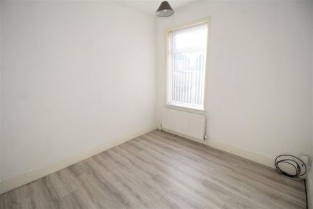 2 bedroom bungalow to rent - Photo 4