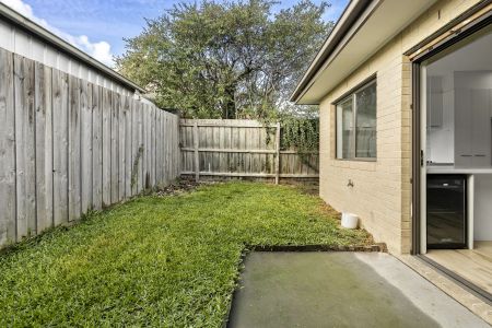 Unit in the Heart of Dromana.. - Photo 4