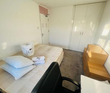 4 bedroom house share to rent - Photo 5