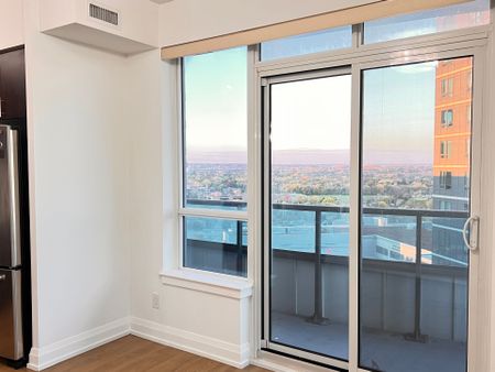 For Lease - 7161 Yonge Street Unit# 1031, Markham, Ontario - Photo 3