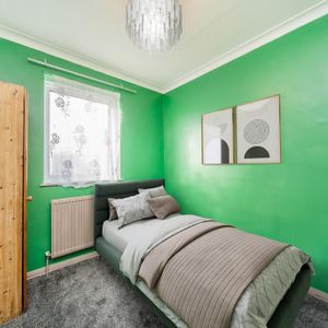 2 bedroom house to rent - Photo 2