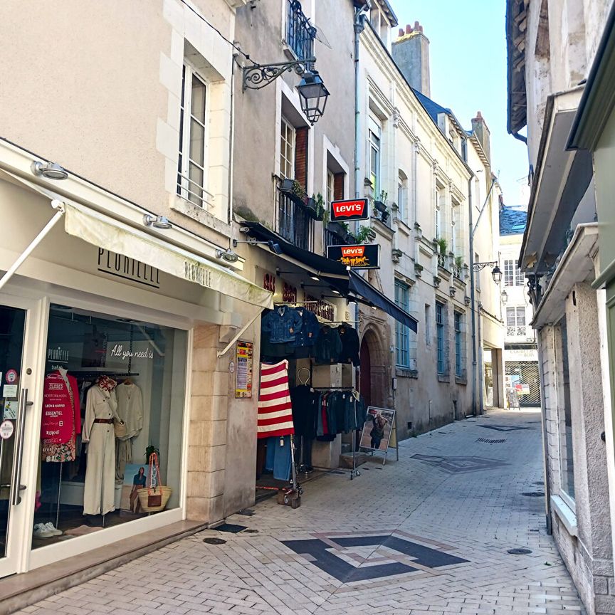 Appartement Blois studio de 29.90 m² - Photo 1