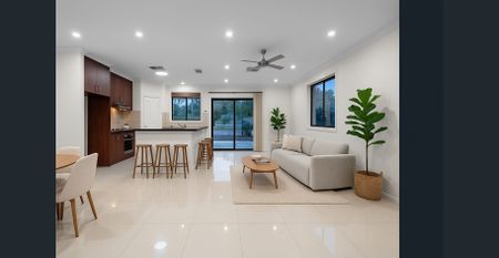 Stunning Family Home in Mawson Lakes - Photo 2