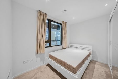 2 Bed Flat, St. Gabriel Walk, SE1 - Photo 5