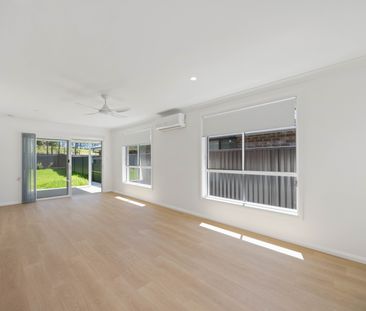 48B Coupe Drive, Thrumster NSW 2444 - House For Rent | Domain - Photo 5