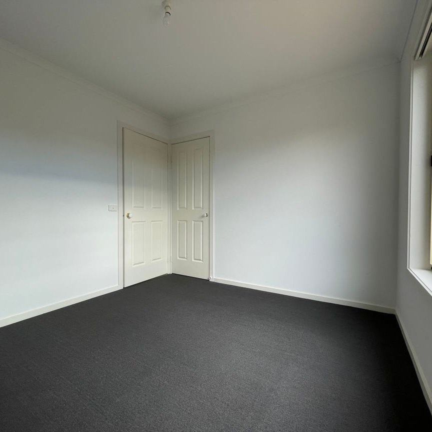 3/140 Biggs Street, St Albans VIC 3021 - Photo 1