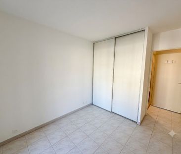 Location Appartement 2 pièces 43m² CANNES 06400 - Photo 3