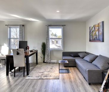 Appartement Mont-Tremblant À Louer - Photo 1