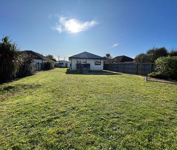 Large family home with plenty of space - Photo 5