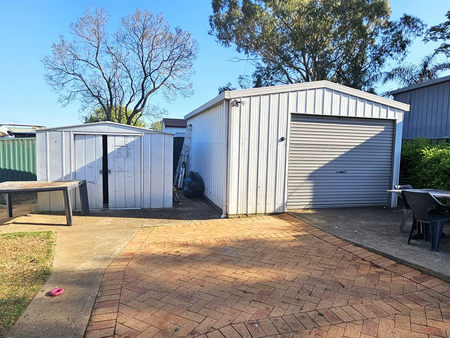 WEST TAMWORTH - 3 Bedroom Home - Photo 5