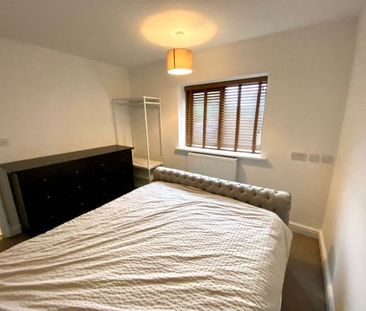 Boat Lane, Nottingham, NG14 - Photo 3