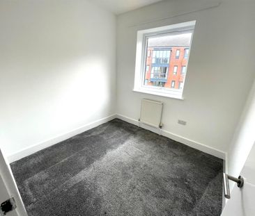 Mersey Lane South, Birkenhead - Photo 2
