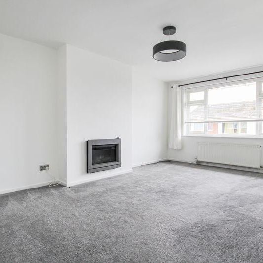 2 bedroom property to rent - Photo 1