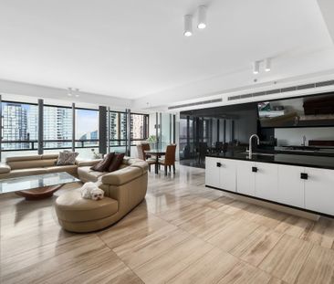 Expansive Three Bedroom Residence with Study and Storage Cage - Photo 1