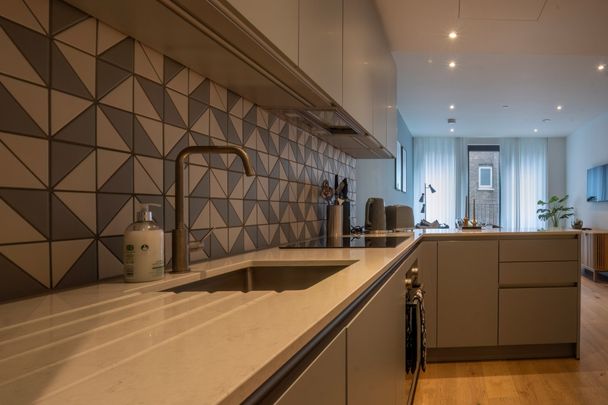 43 Golden Lane, EC1Y, London - Photo 1