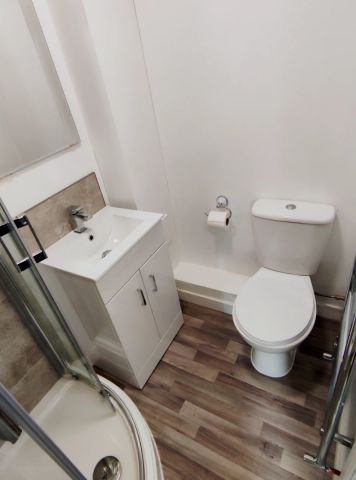 room 1 - Photo 5
