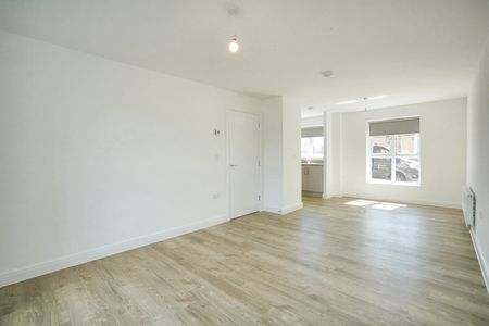 Harrington close, Upton - Photo 2