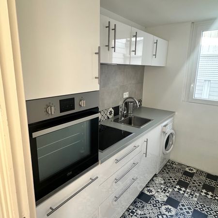 Location Appartement 2 pièces 44m² PAIMPOL 22500 - Photo 3
