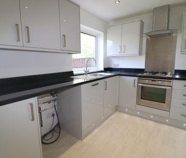 3 bedroom house to rent - Photo 2