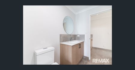 Affordable Townhouse Living in Ashby! - Photo 3