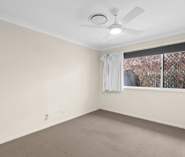 75 Tamworth Drive, Helensvale - Photo 5