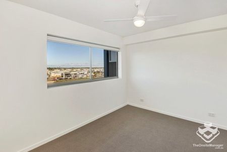 Close to Hospital - Photo 2