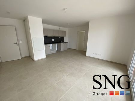 T3 NEUF AVEC LOGGIA + PARKINGS - Photo 2