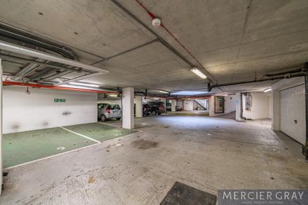 3 bedroom flat to rent - Photo 5