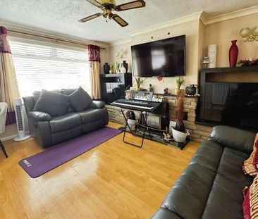 Fallowfield Close, HARWICH - Photo 3