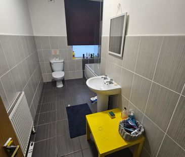 5 Bed - 82 Harold Terrace, Hyde Park, Leeds - LS6 1LD - Student - Photo 6