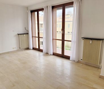 Location Appartement 2 pièces 40m² AVIGNON 84000 - Photo 1