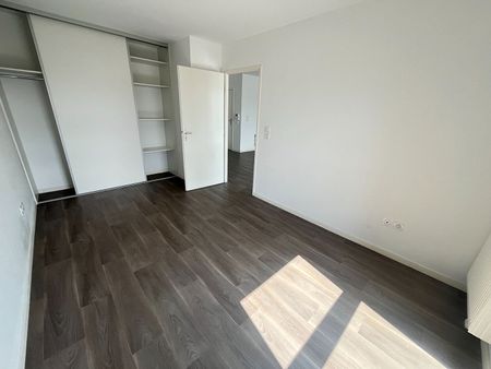 Location Appartement 2 pièces 44m² - Photo 2