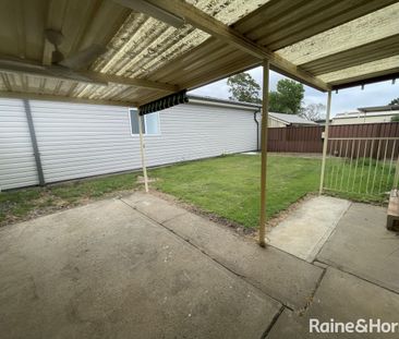 8 Meath Place, Blacktown, NSW 2148 - Photo 5