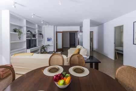 Carrer dAlvaro de Bazan, Valencia, Valencian Community 46010 - Photo 5