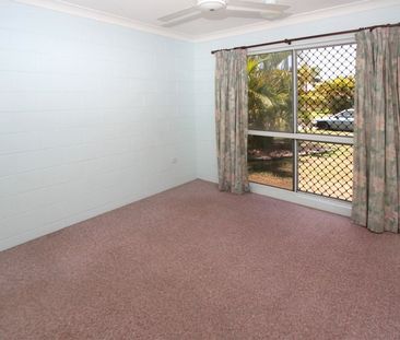 16 Chiquita Avenue, Rasmussen QLD 4815 - House For Rent | Domain - Photo 2