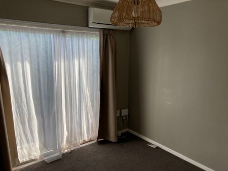 20 Bell Street, Tawa - Photo 4