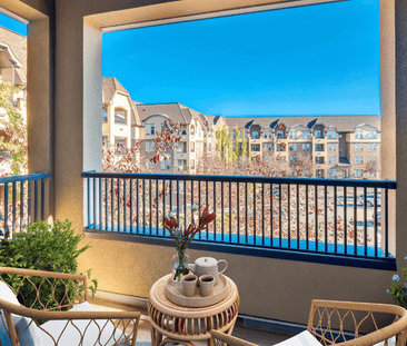 At Kaleidoscope - Photo 2