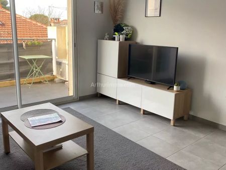 Location Appartement 2 pièces 40 m2 à Marignane - Photo 4