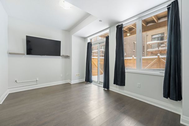 For Lease - 193 Huguenot Road, Oakville, Ontario - Photo 1