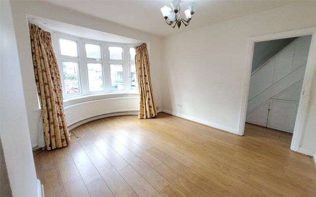 3 bedroom terraced house to rent - Photo 1